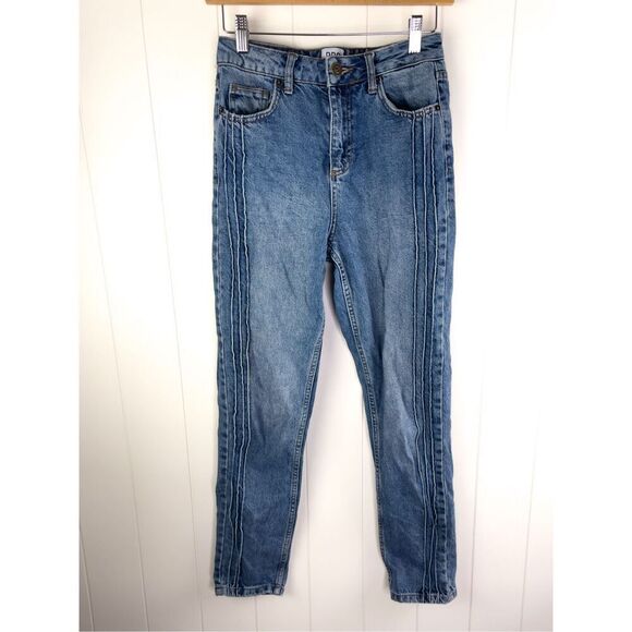 Urban Outfitters BDG High Waist Denim Mom Jeans with Side Seam Detail 25x32 - Picture 1 of 12